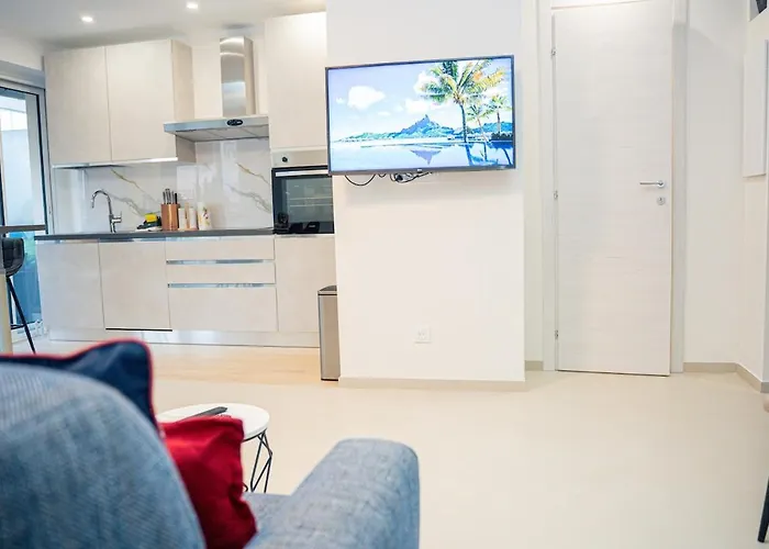 Sublime 2p - 10 Min Near Beaches - Air Conditioning - Garage * Antibes