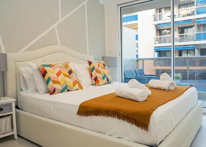 Sublime 2p - 10 Min Near Beaches - Air Conditioning - Garage Apartamento Antibes