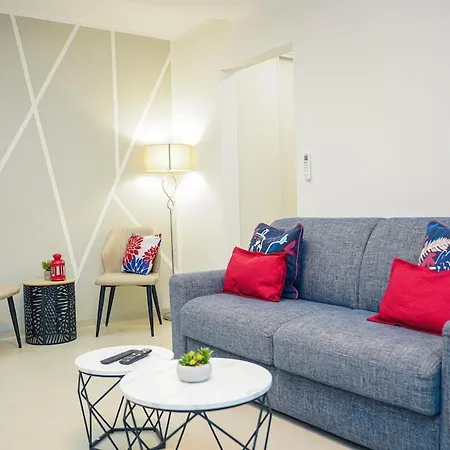 Sublime 2p - 10 Min Near Beaches - Air Conditioning - Garage דירה *