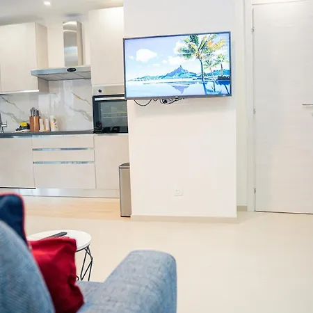 Sublime 2p - 10 Min Near Beaches - Air Conditioning - Garage * 昂蒂布