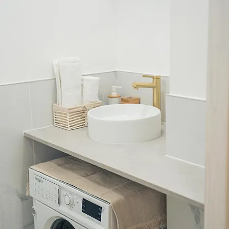 Sublime 2p - 10 Min Near Beaches - Air Conditioning - Garage أنتيب